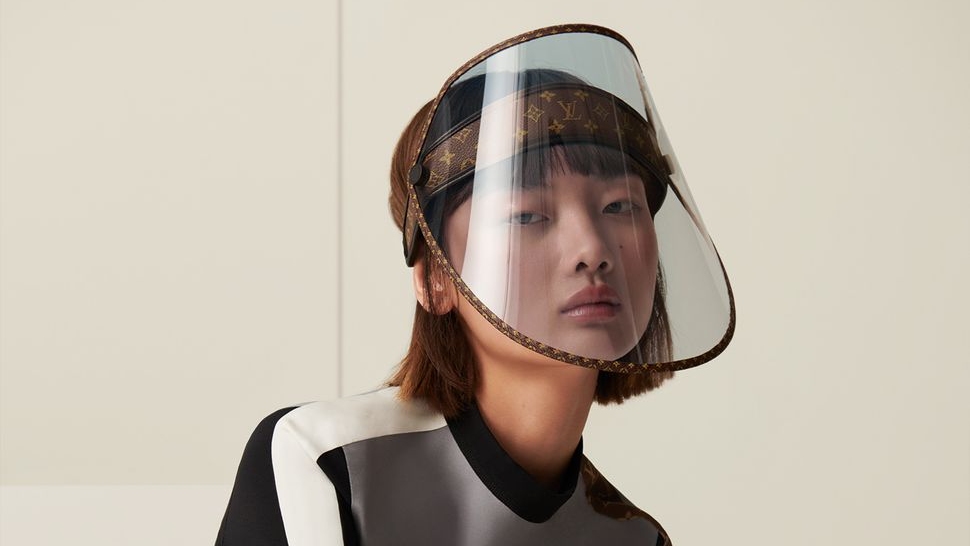 Louis Vuitton's $480 face mask-bandana combo is all flex, no safety