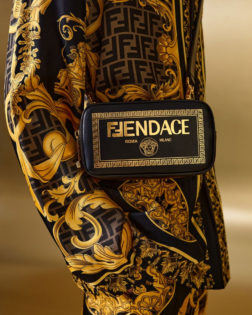 注目コラボ【FENDACE】FENDI × VERSACE キャップ キャンバス+