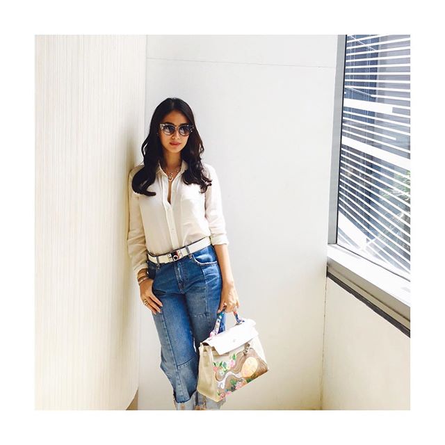 How To Dress Up Your Jeans, According To Heart Evangelista 