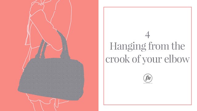 How You Carry Your Handbag Says A Lot About You – Intikhaab