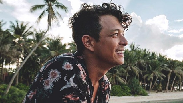 jericho rosales on femalenetwork com quick hairstyles for curly short hair