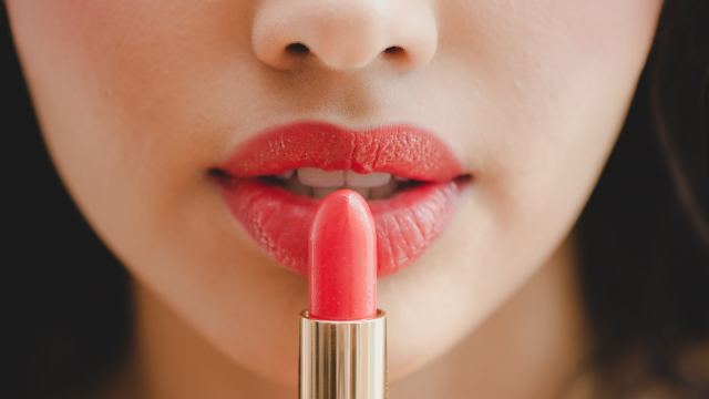 Best Lipsticks For Dry Lips, Plus Tips On How To Heal Chapped Puckers