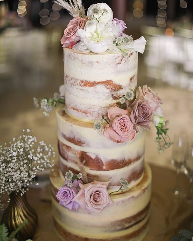 wedding cake designs: naked cake