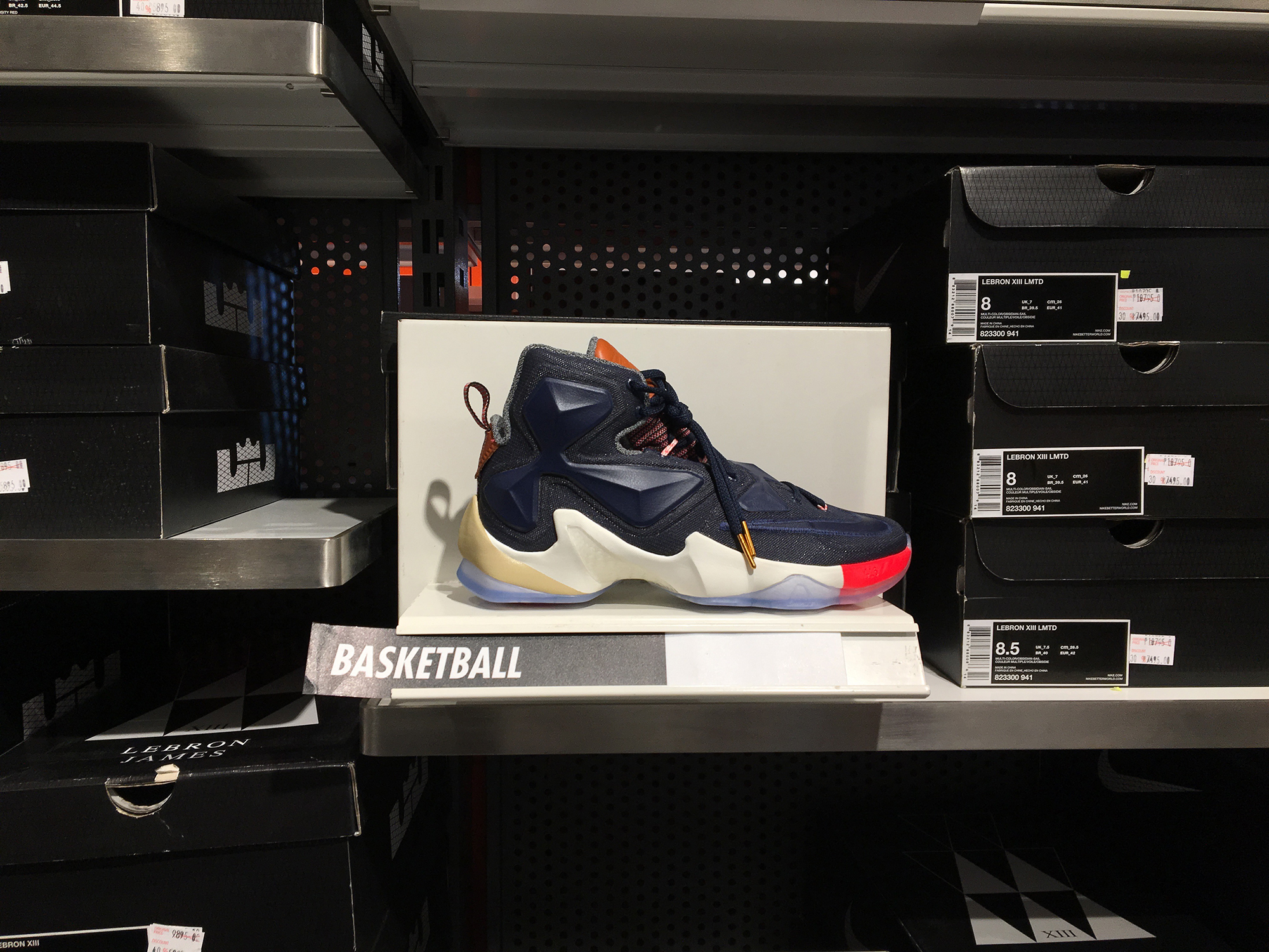 nike outlet sta rosa