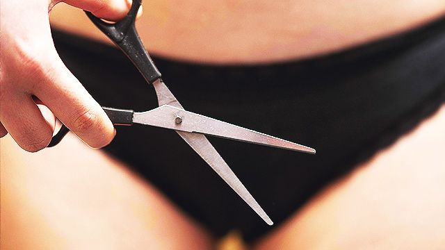 cutting pubic hair with trimmer