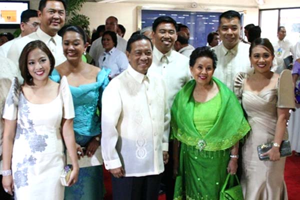 One Of These Families Will Soon Move Into Malacañang | FHM Ph