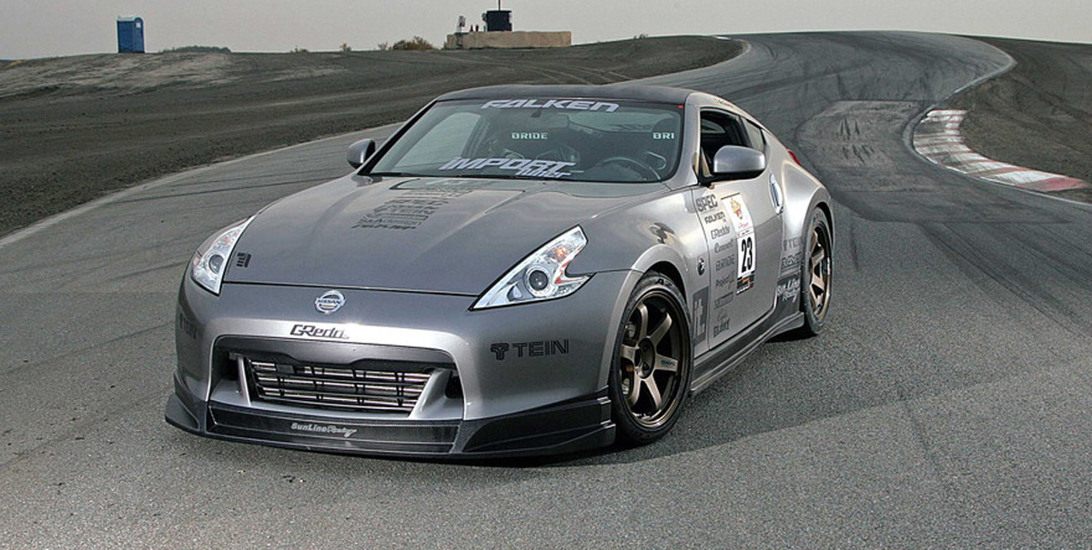A Nissan 370Z with the TE37 wheels