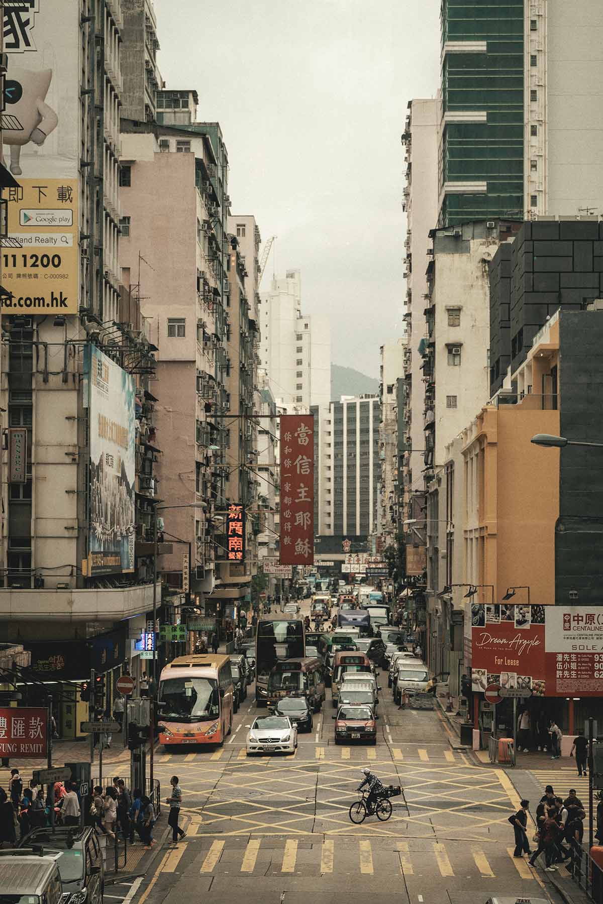 Hong Kong Street Photography by Monty Papa