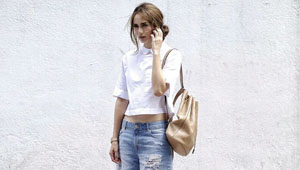 Arci Munoz's Boxy White Shirt, And More From This Week's Top Celebrity Ootds