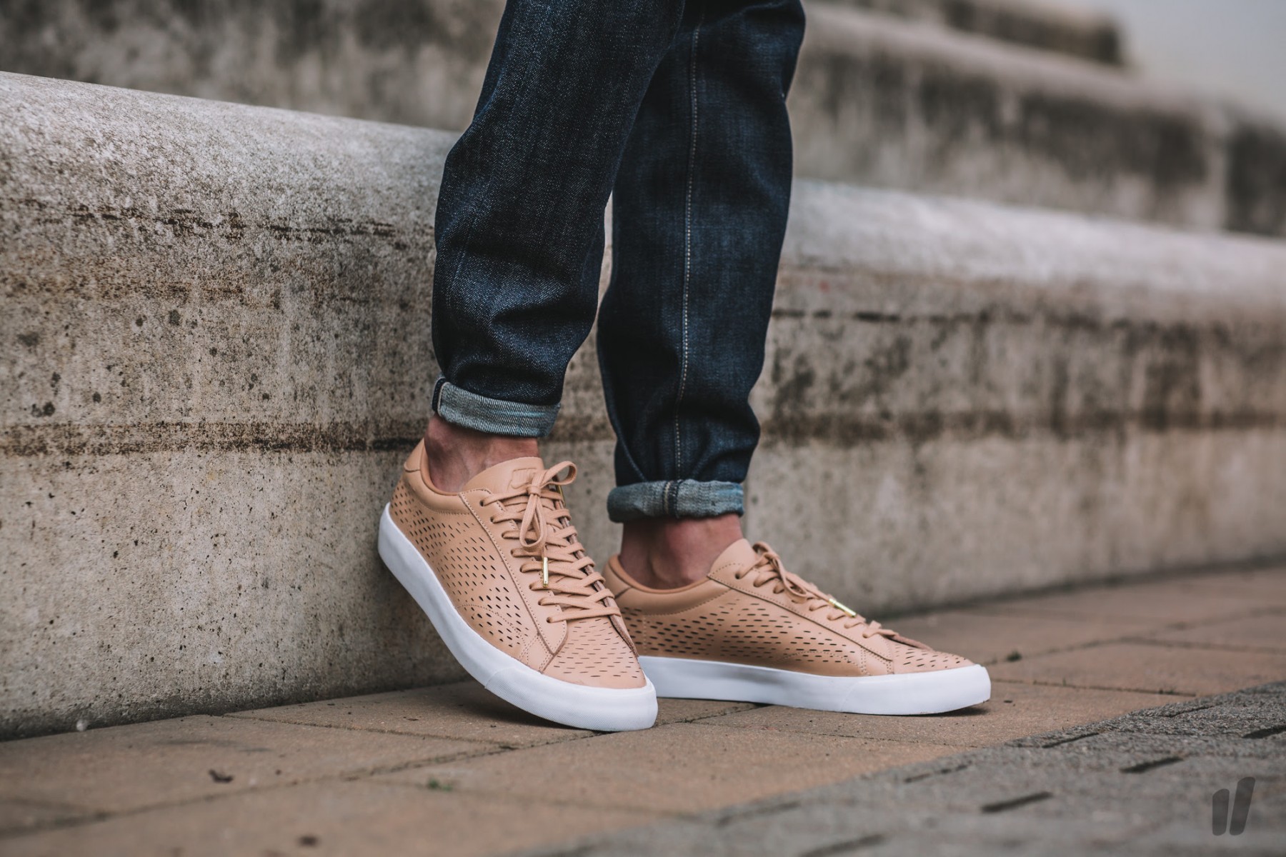 telegram rulle badminton 8 Reasons Why We're Wishing For Nude Sneakers