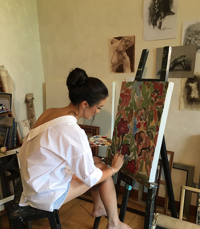 Heart Evangelista's Painted Bags Exhibit Is Finally Happening And You  Shouldn't Dare Miss It