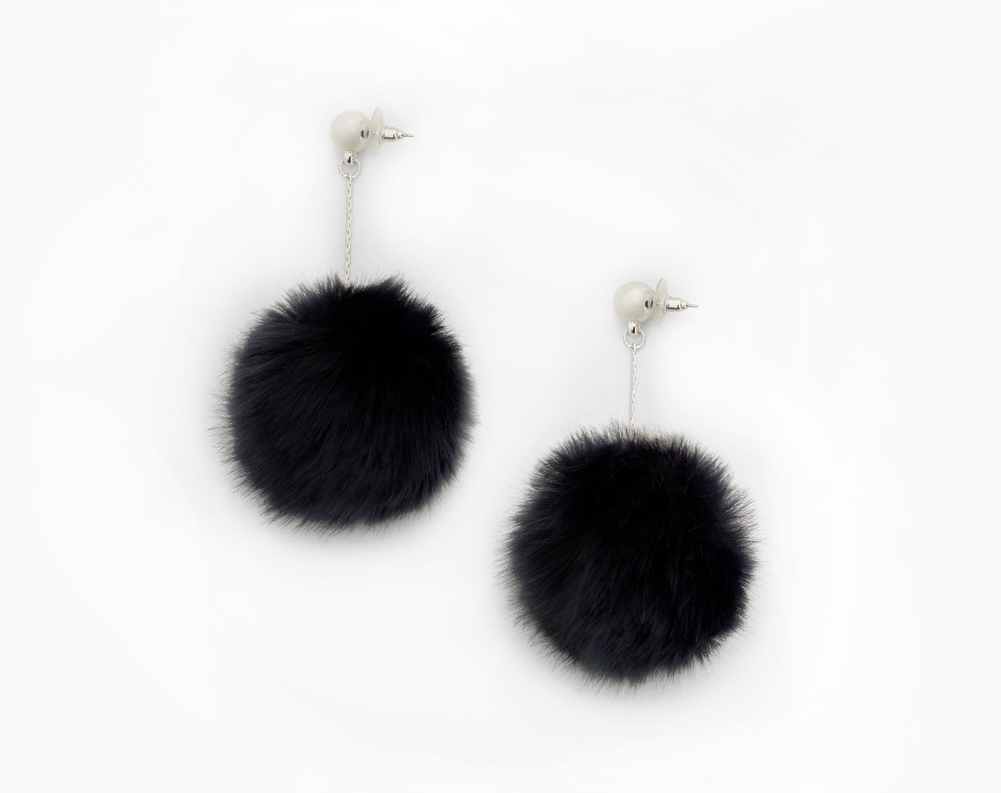 Here's Why You Need to Get Into the Pompom Trend, Stat!