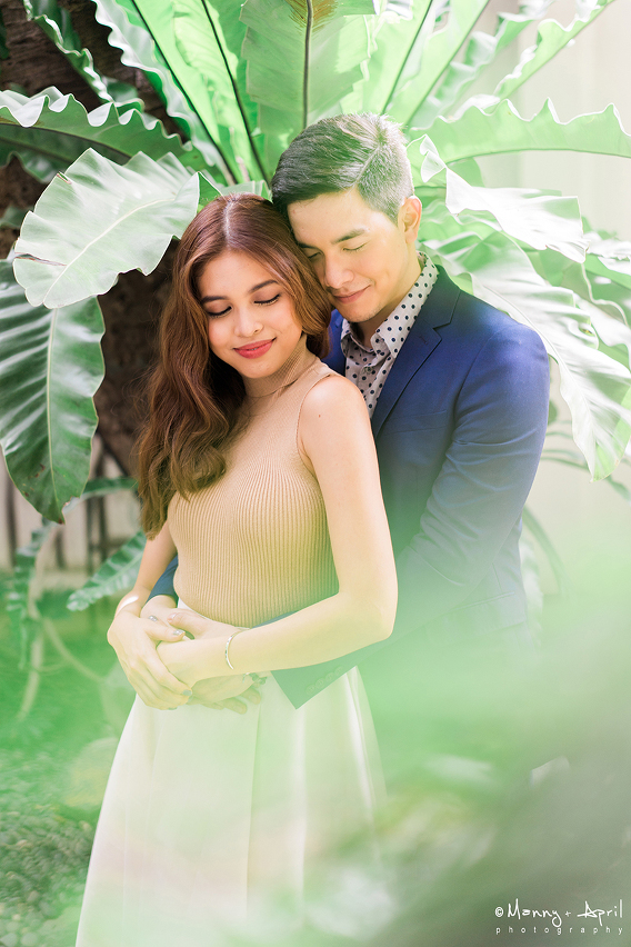 Alden Richards and Maine Mendoza Look Absolutely in Love in Their ...