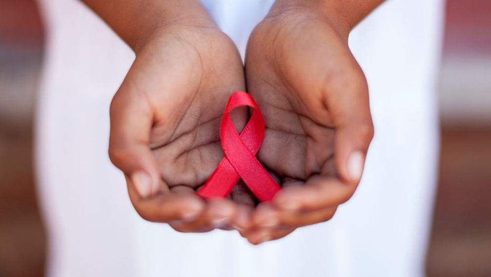 7 Myths About HIV and AIDS That Need to Be Busted