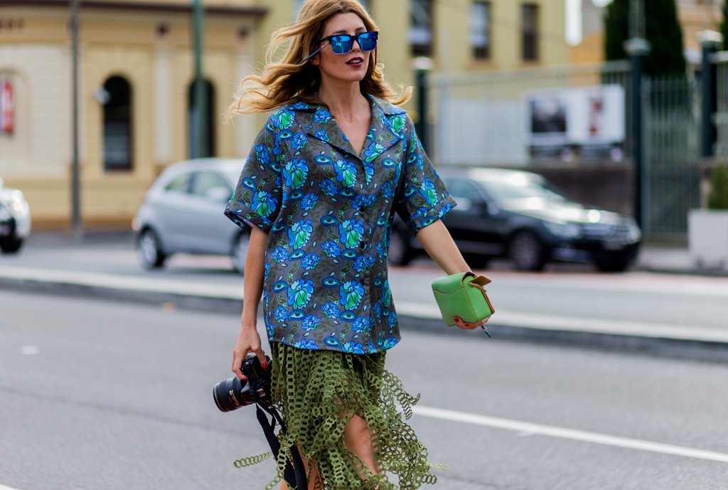 Different Ways to Wear the Same Hawaiian Shirt –