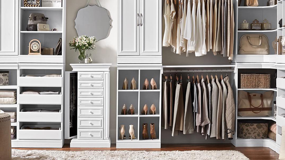 12 Gorgeous Closets We Can’t Stop Dreaming Of