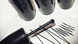 Mac Cosmetics Is Releasing A New Eyeliner And It Looks A Lot Like A Pizza Cutter