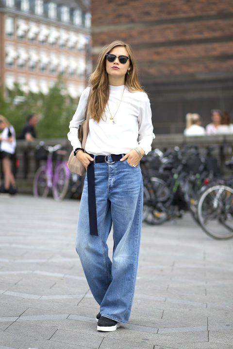 17 Chic Denim and White Outfit Combos to Cop This Summer