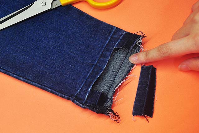 DIY Tutorial: How to Fray Your Denim Jeans | Preview.ph