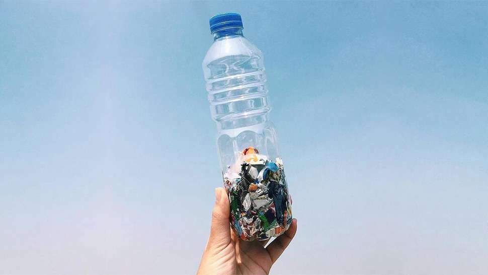 How Stuffing Trash in a Bottle Changed This Fashion Girl's Life