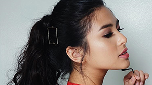 10 Barrettes To Spice Up Your Boring Ponytail