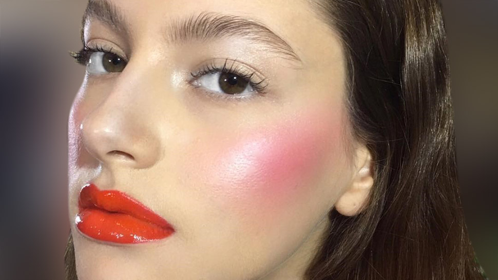 The Internet Is on a Heated Debate Over This Intense Blush Trend