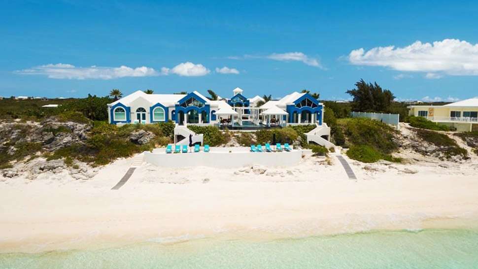 The Internet Voted This Place As The World's Most Beautiful Beach House