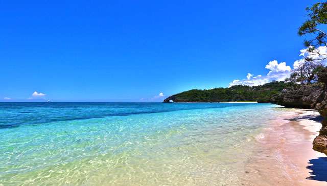 You Have to See This Untouched Beach in Boracay | Preview.ph