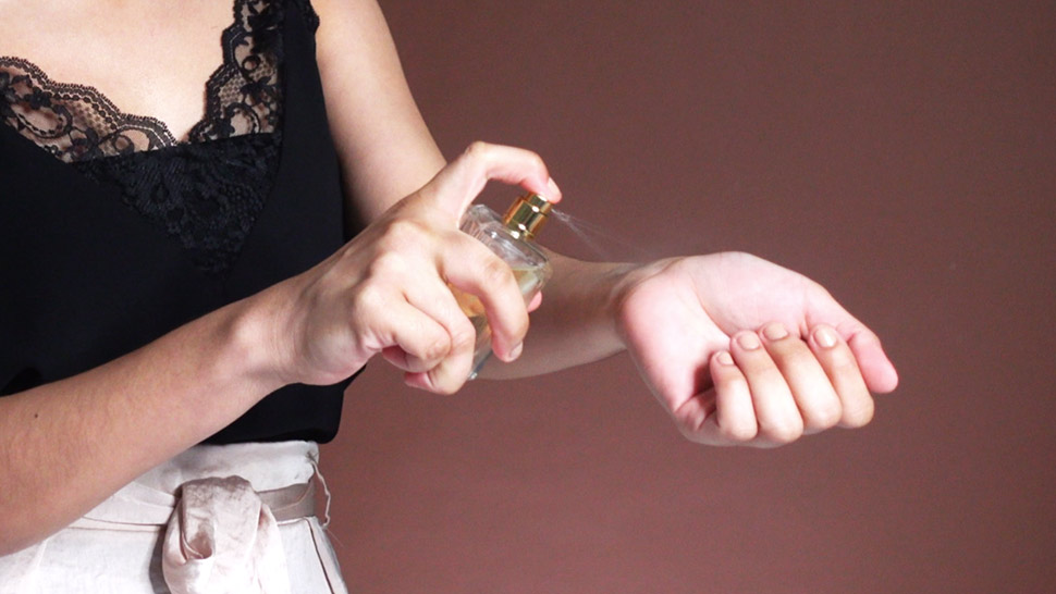 7 Tricks That Will Make Your Perfume Last All Day