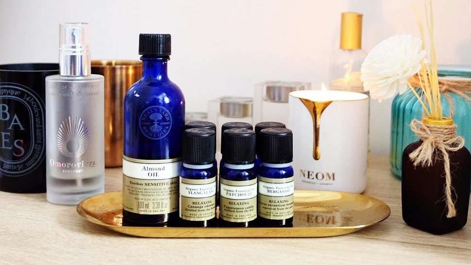 11 Essential Oils For Your Everyday Needs
