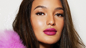 Lotd: How To Tone Down Bold Lipstick For Everyday Wear