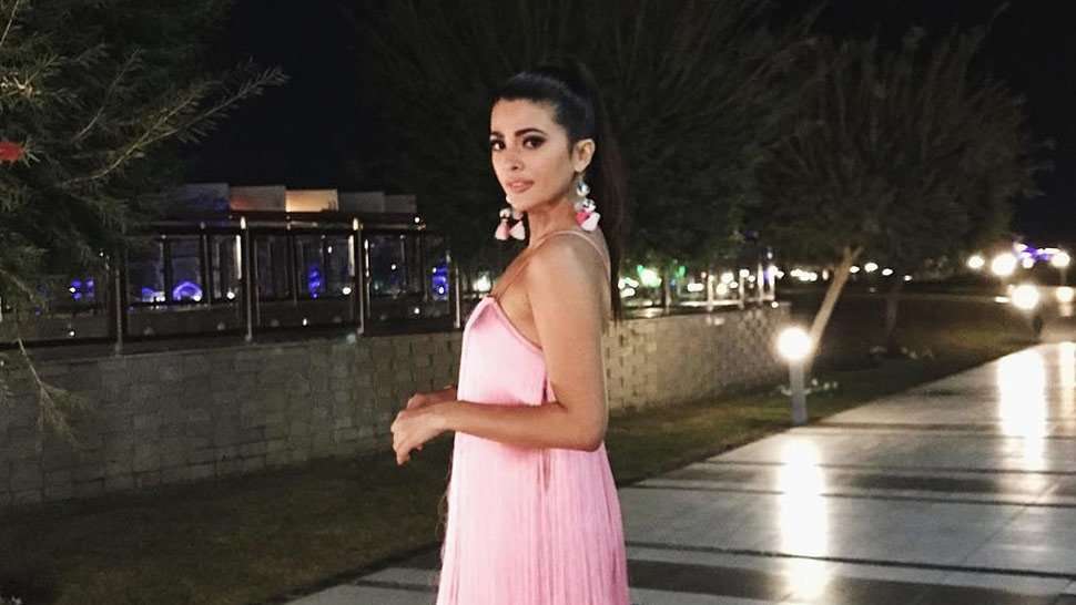 Katarina Rodriguez Wore The Dreamiest Pink Cocktail Dress In Egypt