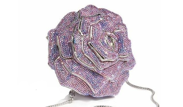 See the priciest Kardashian handbags from Kylie Jenner's $300K Birkin to  matriarch Kris' $100K crocodile Hermes tote