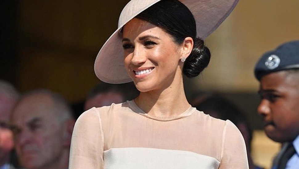 Lotd: Meghan Markle's Post-wedding Look Is Super Chic