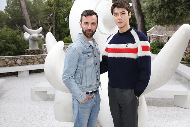 EXO's Sehun spotted at the 'Louis Vuitton Cruise 2019' event with