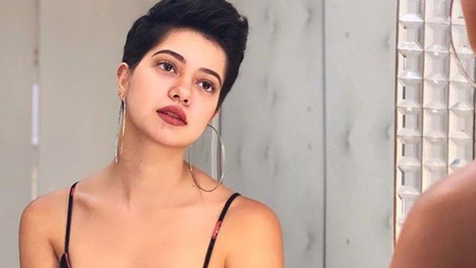 Lotd: Sue Ramirez Is Making Us Want To Cut Our Hair Super Short
