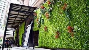 5 Beautiful Vertical Gardens Perfect As Backdrop For Your Ootd