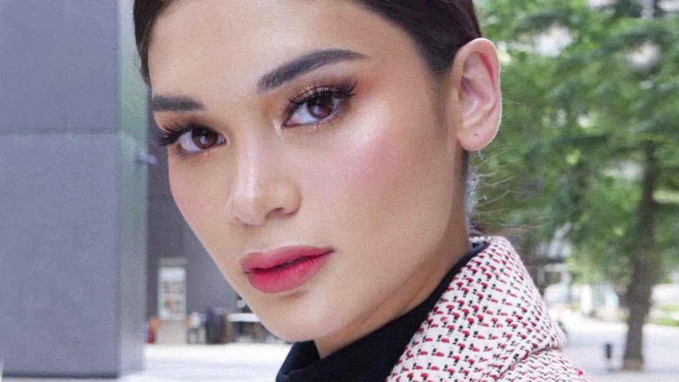 How To Achieve Pia Wurtzbach's Youthful Makeup Look