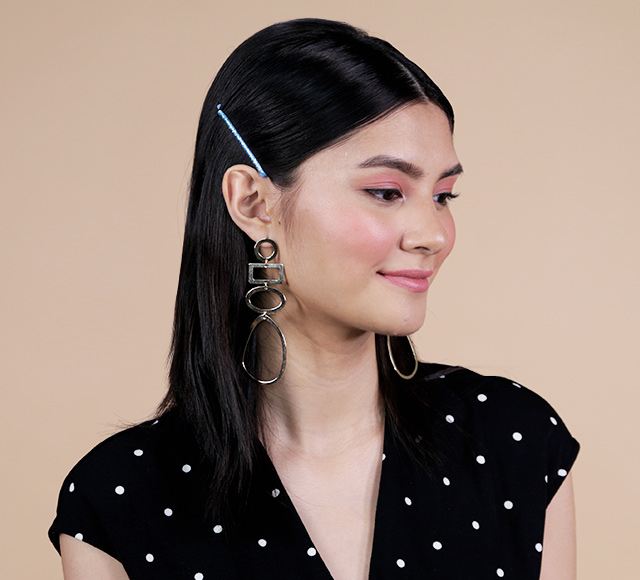 Why Tucking Hair Behind Your Ears Is a Trending Style  LOréal Paris