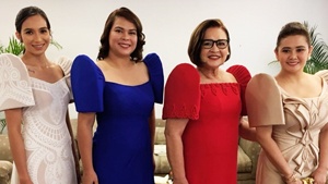 Here's What The Presidential Family Wore To Sona 2018