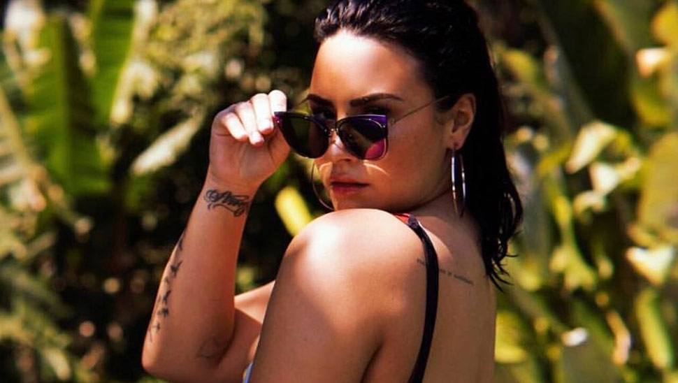 5 Closet Must-haves For Curvy Girls, As Seen On Demi Lovato
