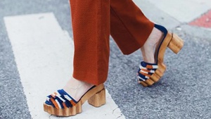 Here's How You Should Be Wearing Platform Heels In 2018