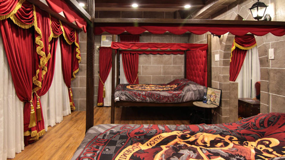 This Airbnb In Tagaytay Will Transport You Straight To Hogwarts