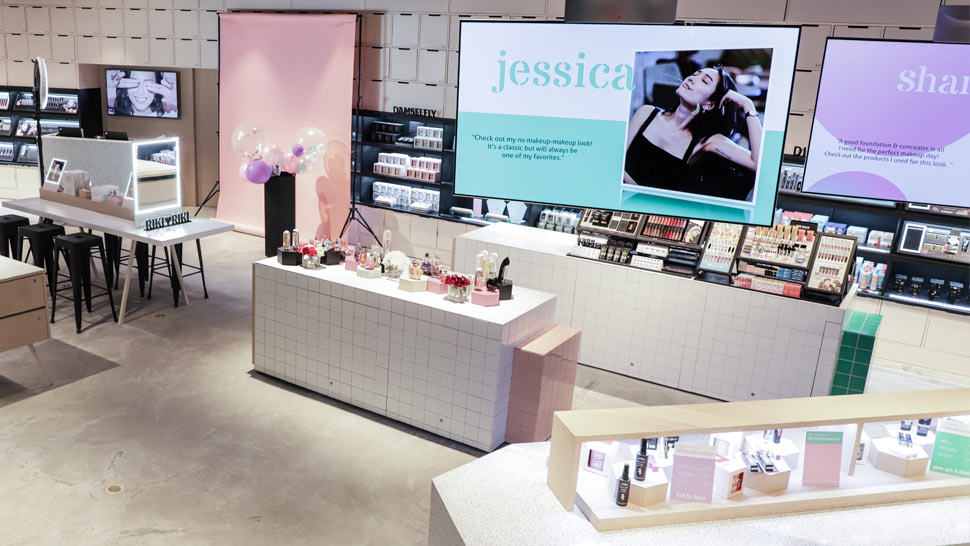 This New Beauty Hub Lets You Shop Jeffree Star Cosmetics, Huxley, and More