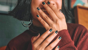 How To Make Your Salon Manicure Last Longer, According To An Expert