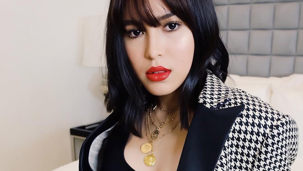 5 Times Claudia Barretto Showed Us How To Layer Necklaces