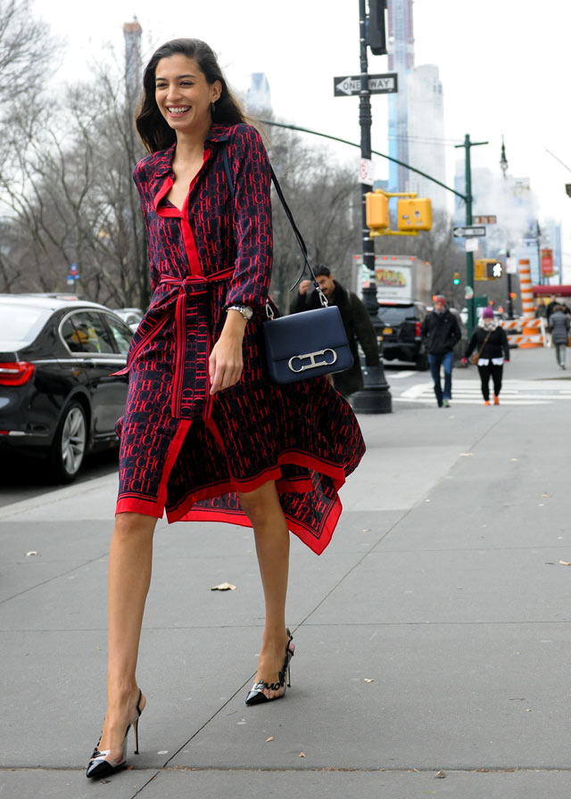 Ch Carolina Herrera Insignia Bag Was Everywhere At New York