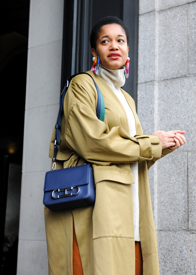 Ch Carolina Herrera Insignia Bag Was Everywhere At New York Fashion Week