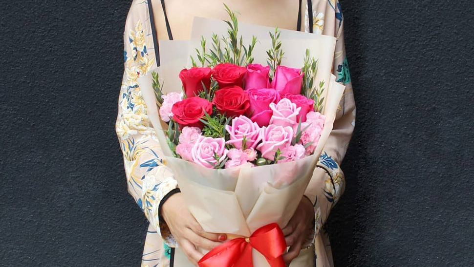 14 Online Shops Where You Can Order Flowers For Mother's Day