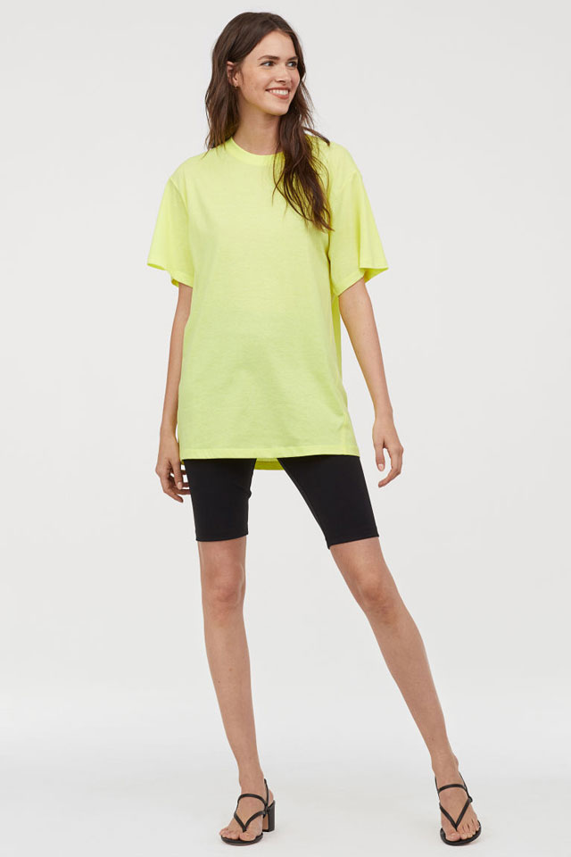 Featured image of post What Goes With Oversized T Shirts - Shop with confidence on ebay!